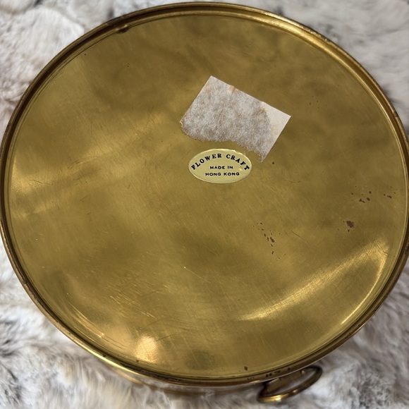 Vintage Brass Planter 5” Wide by Flower Craft - Picture 5 of 6